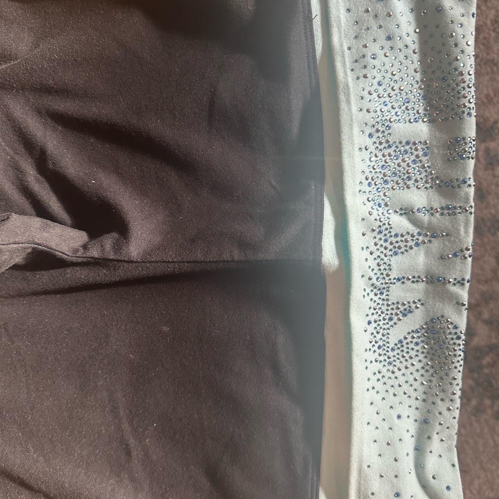 Victoria's Secret Pink Yoga Pants - Black and Mint - Picture 2 of 2